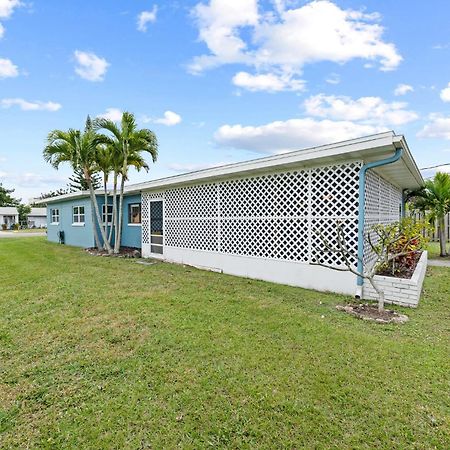 Uptown Cottage - Walk To The Beach And Restaurants Cocoa Beach Buitenkant foto