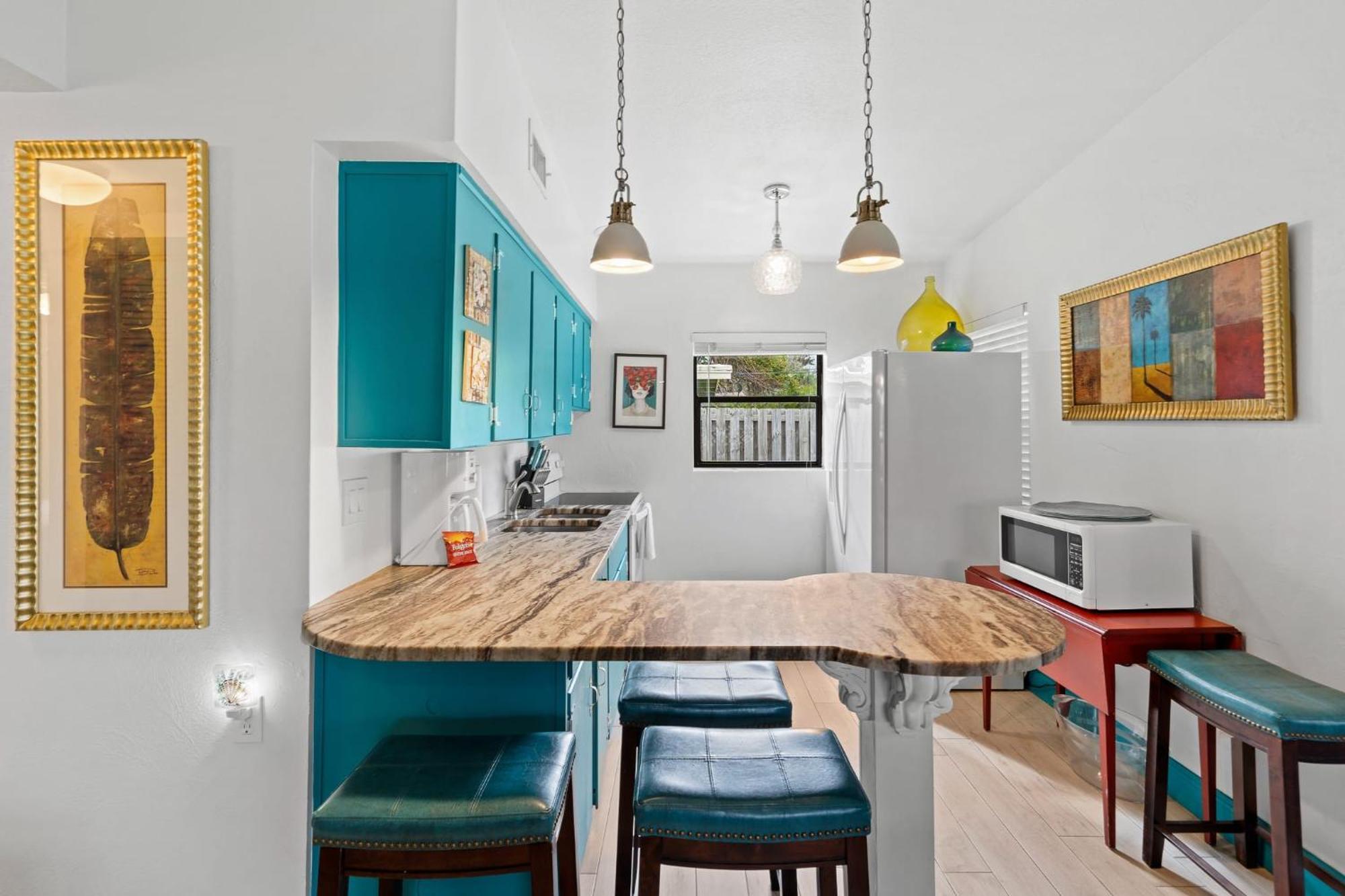 Uptown Cottage - Walk To The Beach And Restaurants Cocoa Beach Buitenkant foto
